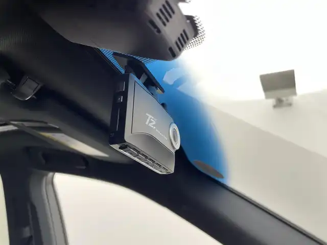 レクサス ＥＳ 300h バージョンL 宮城県 2022(令4)年 2.9万km アイスエクリュマイカメタリック マークレビンソン/パノラミックビューモニター/マークレビンソンサウンド/ヘッドアップディスプレイ/セーフティシステムプラス/・プリクラッシュセーフティ/・レーントレーシングアシスト/・アダプティブハイビームシステム/・レーダークルーズコントロール/・ロードサインアシスト/・先行車発進告知機能/・ドライバー異常時対応システム/ブラインドスポットモニター/パワートランクリッド/AC100Vアクセサリコンセント/パーキングサポートブレーキ（静止物/後方接近車両）/モーヴ内装（セミアニリン本革）/純正ナビ/・フルセグTV/・Bluetooth/・AppleCarPlay/AndroidAuto/・USB端子/ETC2.0/シートヒーター／ベンチレーション/後席シートヒーター/パワーシート/パワーシート（運転席メモリー機能付）/電動パーキングブレーキ/ブレーキホールド/3眼フルLEDヘッドランプ/電動サンシェード（リア）/純正18インチAW/純正フロアマット/置くだけ充電/禁煙車