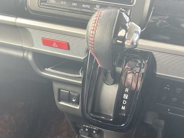 スズキ スペーシア カスタム HYBRID XS ターボ 佐賀県 2021(令3)年 5.8万km ピュアホワイトパール/ブラック2トーン ワンオーナー/純正8インチSDナビゲーション/・フルセグTV/CD/DVD/SD/USB/Bluetooth/全方位モニター/前後ドライブレコーダー/ビルトインETC/ヘッドアップディスプレイ/両側パワースライドドア/天井サーキュレーター/ハーフレザーシート/D席シートヒーター/後席サンシェード/ISOFIX対応/パドルシフト/革巻きステアリング/ステアリングリモコン/純正15インチアルミホイール/純正LEDヘッドライト/・オートマチックハイビーム/純正LEDフォグランプ/純正フロアマット/新車保証書/取扱説明書/スズキセーフティサポート/・アダプティブクルーズコントロール/・車線逸脱警報機能/・デュアルカメラブレーキサポート/・クリアランスソナー