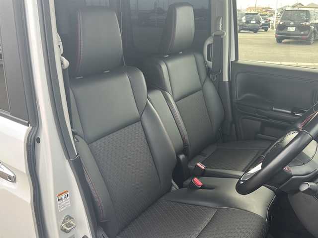 スズキ スペーシア カスタム HYBRID XS ターボ 佐賀県 2021(令3)年 5.8万km ピュアホワイトパール/ブラック2トーン ワンオーナー/純正8インチSDナビゲーション/・フルセグTV/CD/DVD/SD/USB/Bluetooth/全方位モニター/前後ドライブレコーダー/ビルトインETC/ヘッドアップディスプレイ/両側パワースライドドア/天井サーキュレーター/ハーフレザーシート/D席シートヒーター/後席サンシェード/ISOFIX対応/パドルシフト/革巻きステアリング/ステアリングリモコン/純正15インチアルミホイール/純正LEDヘッドライト/・オートマチックハイビーム/純正LEDフォグランプ/純正フロアマット/新車保証書/取扱説明書/スズキセーフティサポート/・アダプティブクルーズコントロール/・車線逸脱警報機能/・デュアルカメラブレーキサポート/・クリアランスソナー