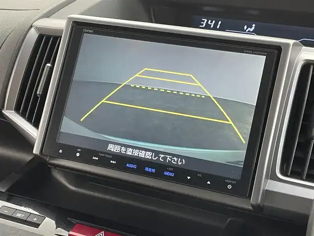 ホンダ ステップワゴン スパーダ Z クールスピリット 埼玉県 2014(平26)年 5万km ホワイトオーキッドパール 純正９インチナビ　フリップダウンモニター　バックカメラ　ビルトインＥＴＣ　前後ドライブレコーダー　クルーズコントロール　ＨＤＭＩ　純正アルミホイール　スマートキー　オートライト　ＨＩＤライト　地デジ