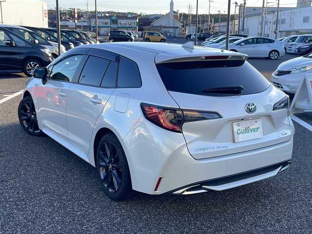 トヨタ カローラツーリング ダブルバイビー 島根県 2023(令5)年 1.7万km プラチナホワイトパールマイカ ワンオーナー/純正10.25インチナビ/フルセグTV・AMFM・Bluetooth/HDMI端子/バックカメラ/ビルトインETC2.0/インテリジェンスルームミラー/　ドライブレコーダー機能付き/トヨタセーフティセンス/レーダークルーズコントロール/プロアクティブドライビングアシスト/前後クリアランスソナー/LEDヘッドライト/オートライト/ハーフレザー/シートヒーター/ハンドルヒーター/レーダー探知機/革巻きステアリング/ステアリングスイッチ/プッシュスタート