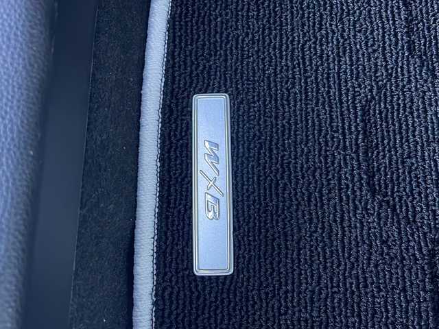 トヨタ カローラツーリング ダブルバイビー 島根県 2023(令5)年 1.7万km プラチナホワイトパールマイカ ワンオーナー/純正10.25インチナビ/フルセグTV・AMFM・Bluetooth/HDMI端子/バックカメラ/ビルトインETC2.0/インテリジェンスルームミラー/　ドライブレコーダー機能付き/トヨタセーフティセンス/レーダークルーズコントロール/プロアクティブドライビングアシスト/前後クリアランスソナー/LEDヘッドライト/オートライト/ハーフレザー/シートヒーター/ハンドルヒーター/レーダー探知機/革巻きステアリング/ステアリングスイッチ/プッシュスタート