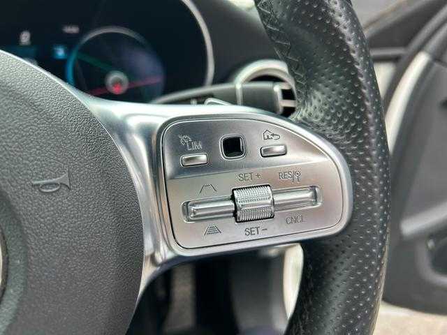 メルセデス・ベンツ Ｃ２２０ｄ ステーションワゴン アバンギャルドAMGライン 埼玉県 2018(平30)年 3.7万km ダイヤモンドホワイト レザーエクスクルーシブＰ/レーダーセーフティＰ/エアサス/１０．２５インチディスプレイナビ/(Bluetooth/USB)/ブルメスターサウンドシステム/ブラインドスポットモニター/純正１８インチアルミホイール/ETC