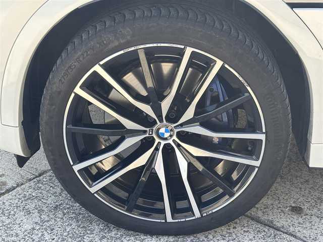 ＢＭＷ Ｘ６ xDrive35d Mスポーツ 長崎県 2020(令2)年 3.9万km ミネラルホワイト ワンオーナー/サンルーフ/純正HDDナビ/(BT/ワンセグ)/全方位カメラ/衝突軽減ブレーキ/レーンアシスト/ブラインドスポットモニター/コーナーセンサー/レーダークルーズ/レザーシート/パワーシート/シートヒーター/パドルシフト/ミラー一体型ETC/オートライト/前後ドライブレコーダー/温度調整機能付ドリンクホルダー/トランクリッドスマートオープナー