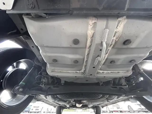 トヨタ ライズ Z 栃木県 2020(令2)年 1.5万km ホワイトパールクリスタルシャイン スマートアシスト/モデリスタエアロ/純正ナビ/フルセグテレビ/ETC/スマートキー/純正フロアマット/LEDオートライト/純正アルミホイール/コーナーセンサー/プッシュスタート/ドアバイザー/横滑り防止装置/シートヒーター