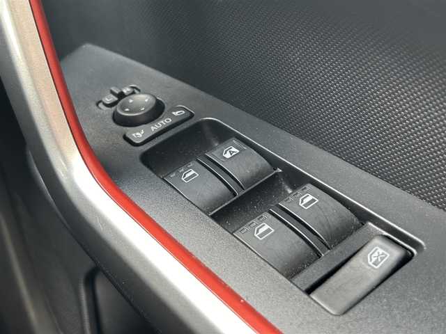 トヨタ ライズ Z 栃木県 2020(令2)年 1.5万km ホワイトパールクリスタルシャイン スマートアシスト/モデリスタエアロ/純正ナビ/フルセグテレビ/ETC/スマートキー/純正フロアマット/LEDオートライト/純正アルミホイール/コーナーセンサー/プッシュスタート/ドアバイザー/横滑り防止装置/シートヒーター