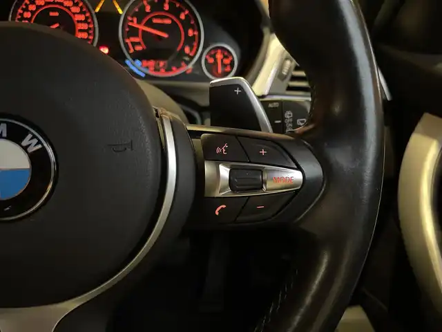 ＢＭＷ ３２０ｄ ツーリング Mスポーツ 愛知県 2017(平29)年 4.9万km アルピンホワイトⅢ インテリジェントSF　/ACC　/レーンキープ　/ブラインドスポット　/純正HDDナビ/CD　/DVD　/ETC　/バックカメラ　/パワーシート　/パワーテールゲート　/LEDヘッドライト　/純正18インチアルミ/スペアキー×1/保証書/取扱説明書