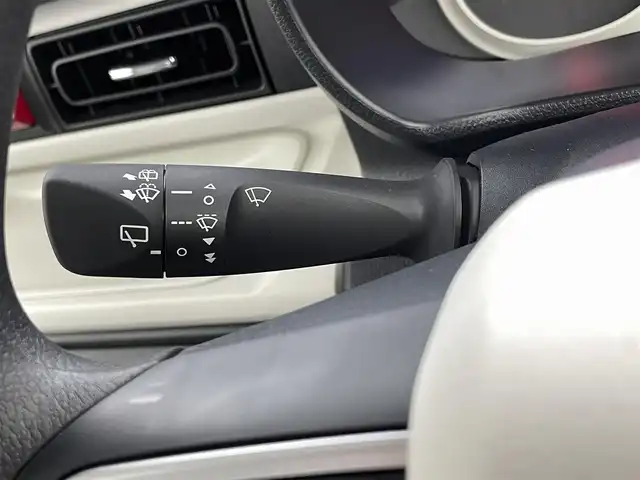 ダイハツ ムーヴ キャンバス ストライプス G 熊本県 2024(令6)年 0.1千km シャイニングホワイトパール/アプリコットピンクメタリック ナビ装着用アップグレードパック/両側パワースライドドア/USBソケット/保温カップホルダー/前席シートヒーター/プッシュスタート/電動格納ミラー/純正ホイールキャップ/前後コーナーセンサー/LEDライト/フォグランプ/オートライト/オートホールド/ステアリングスイッチ/スペアキー