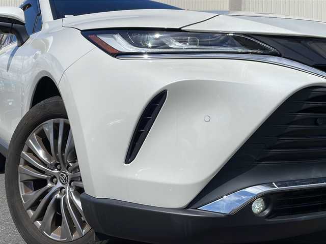 トヨタ ハリアー Z 道北・旭川 2020(令2)年 2.4万km ホワイトパールクリスタルシャイン /禁煙車//ＪＢＬサウンドシステムナビ//フルセグ ＢＴ ＵＳＢ//パノラミックビューモニター//パワーバックドア//トヨタセーフティセンス//レーダークルーズコントロール//レーンデパーチャーアラート//ロードサインアシスト//オートマチックハイビーム//プリクラッシュセーフティ//ブラインドスポットモニター//リアクロストラフィックアラート//先行車発進お知らせ//デジタルインナーミラー//ドライブレコーダー//クリアランスソナー//ハーフレザーシート//ブレーキホールド//ヘッドアップディスプレイ//Ｄ席パワーシート//ステアリングリモコン//ＬＥＤヘッドライト//オートライト//オートワイパー//ドアミラーヒーター//新車時保証書//純正１９インチアルミ//ＥＴＣ2.0