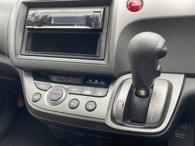 ホンダ ストリーム X 富山県 2008(平20)年 11.5万km アラバスターシルバーメタリック 社外ナビ（Ｐａｎａｓｏｎｉｃ CN-GP720VD）/バックカメラ/ワンセグＴＶ(局受信不可のため未確認)/純正フロアマット/社外アルミホイール/ＥＴＣ/リモコンキー/スペアキー/ハロゲンヘッドライト/電装格納ミラー/保証書・記録簿/取扱説明書