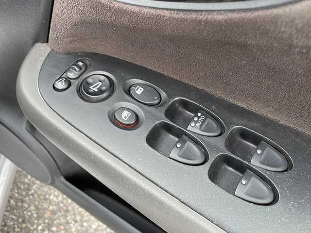 ホンダ ストリーム X 富山県 2008(平20)年 11.5万km アラバスターシルバーメタリック 社外ナビ（Ｐａｎａｓｏｎｉｃ CN-GP720VD）/バックカメラ/ワンセグＴＶ(局受信不可のため未確認)/純正フロアマット/社外アルミホイール/ＥＴＣ/リモコンキー/スペアキー/ハロゲンヘッドライト/電装格納ミラー/保証書・記録簿/取扱説明書