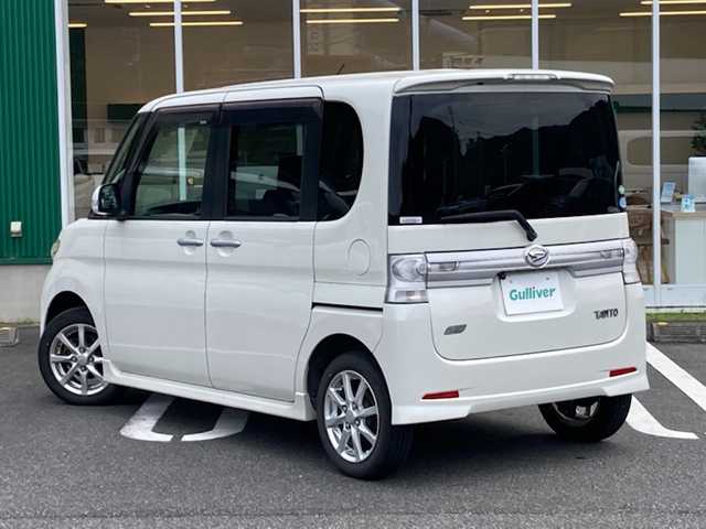 ダイハツ タント カスタム X 愛媛県 2012(平24)年 7.5万km パールホワイトⅢ 1オーナー /純正ナビ(NSZN-W62) /・CD DVD フルセグTV Bluetooth SD /バックカメラ /片側パワースライドドア /ETC /HIDヘッドライト /アイドリングストップ /電動格納ミラー/・ウィンカーミラー  /バイザー /マット/取扱説明書/保証書