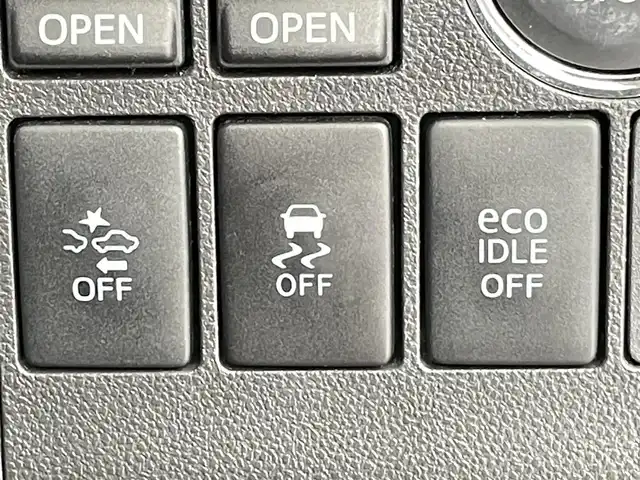 ダイハツ タント カスタム X トップED SA 千葉県 2015(平27)年 3.6万km ファイアークォーツレッドM 禁煙車/スマートアシスト/　・衝突軽減ブレーキ/　・誤発進抑制機能(前方)	/　・先行車発進お知らせ機能	/純正８インチメモリナビ/　CD/DVD/BT/フルセグ/USB/HDMI/両側パワースライドドア/バックカメラ/ETC/横滑り防止装置/アイドリングストップ/電動格納ミラー/プッシュスタート＆スマートキー/後席サンシェード/ハーフレザーシート/LEDヘッドライト/フォグライト/純正14インチアルミホイール