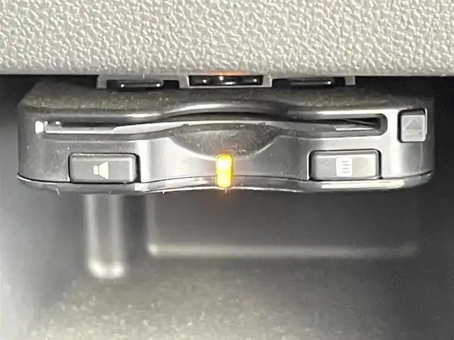 ダイハツ タント カスタム X トップED SA 千葉県 2015(平27)年 3.6万km ファイアークォーツレッドM 禁煙車/スマートアシスト/　・衝突軽減ブレーキ/　・誤発進抑制機能(前方)	/　・先行車発進お知らせ機能	/純正８インチメモリナビ/　CD/DVD/BT/フルセグ/USB/HDMI/両側パワースライドドア/バックカメラ/ETC/横滑り防止装置/アイドリングストップ/電動格納ミラー/プッシュスタート＆スマートキー/後席サンシェード/ハーフレザーシート/LEDヘッドライト/フォグライト/純正14インチアルミホイール