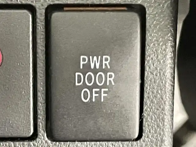 ダイハツ タント カスタム X トップED SA 千葉県 2015(平27)年 3.6万km ファイアークォーツレッドM 禁煙車/スマートアシスト/　・衝突軽減ブレーキ/　・誤発進抑制機能(前方)	/　・先行車発進お知らせ機能	/純正８インチメモリナビ/　CD/DVD/BT/フルセグ/USB/HDMI/両側パワースライドドア/バックカメラ/ETC/横滑り防止装置/アイドリングストップ/電動格納ミラー/プッシュスタート＆スマートキー/後席サンシェード/ハーフレザーシート/LEDヘッドライト/フォグライト/純正14インチアルミホイール