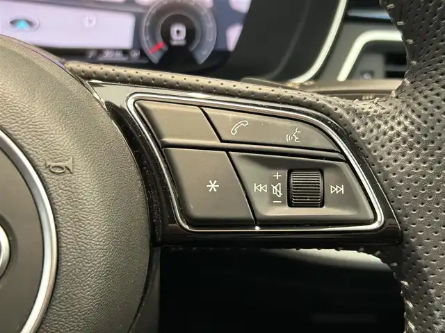 アウディ Ａ４ 35TFSI Sライン 岐阜県 2021(令3)年 1.9万km ミトスブラックメタリック マトリクスＬＥＤヘッドライト/アダプティブクルーズコントロール/アクティブレーンアシスト/プレセンスシティ/サイドアシスト/プレセンスリア/パーキングシステム/MMIナビゲーションシステム/バーチャルコックピットプラス/Bluetooth/AppleCarPlay/Android Auto/全周囲カメラ/ワイヤレスチャージング/リアスポイラー