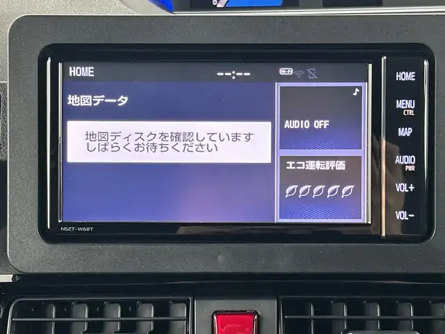 ダイハツ タント カスタム RS 愛知県 2024(令6)年 0.3万km シャイニングホワイトパール 禁煙車/ターボ/7インチナビ（NSZT-W68T）/（CD/DVD/Bluetooth/フルセグTV/SD)/バックカメラ/スマートアシスト/・衝突軽減ブレーキ/・レーンキープアシスト/・オートマチックハイビーム/・パーキングセンサー/シートヒーター/両側パワースライドドア/アイドリングストップ/純正15インチアルミホイール/スマートキー/スペアキー1本/プッシュスタート/LEDヘッドライト/フロントフォグランプ/オートライト/ベンチシート/横滑り防止装置/電動格納ミラー/電子パーキングブレーキ/オーチャードホール