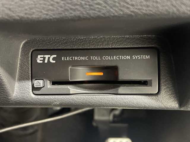 日産 スカイライン ハイブリッド 350GT Type SP 神奈川県 2014(平26)年 5.2万km クリスタルホワイトパール 純正ナビ/プロパイロット/全方位カメラ/LEDライト/バックカメラ/シートヒーター/前方ドラレコ/スマートキー/追従クルーズコントロール/ブラインドスポットミニター/衝突被害軽減システム/車線逸脱警報/レザーシート/横滑り防止装置/ETC/アイドリングストップ/フォグランプ/オートライト/ウィンカーミラー/電格格納ミラー/シートリフター/プッシュスタート/フロアマット/BRITZ車高調