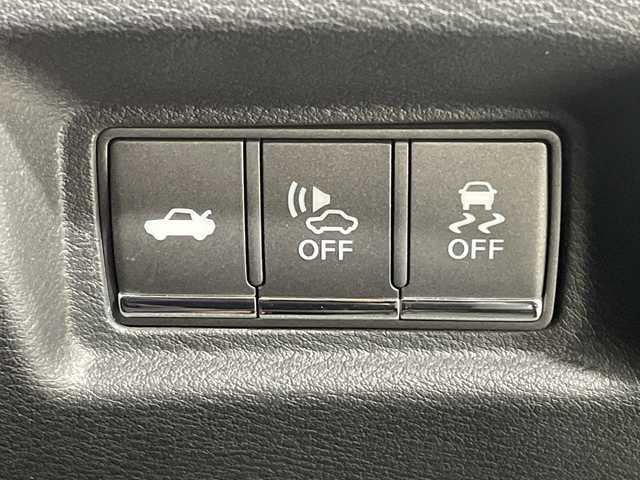 日産 スカイライン ハイブリッド 350GT Type SP 神奈川県 2014(平26)年 5.2万km クリスタルホワイトパール 純正ナビ/プロパイロット/全方位カメラ/LEDライト/バックカメラ/シートヒーター/前方ドラレコ/スマートキー/追従クルーズコントロール/ブラインドスポットミニター/衝突被害軽減システム/車線逸脱警報/レザーシート/横滑り防止装置/ETC/アイドリングストップ/フォグランプ/オートライト/ウィンカーミラー/電格格納ミラー/シートリフター/プッシュスタート/フロアマット/BRITZ車高調