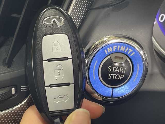 日産 スカイライン ハイブリッド 350GT Type SP 神奈川県 2014(平26)年 5.2万km クリスタルホワイトパール 純正ナビ/プロパイロット/全方位カメラ/LEDライト/バックカメラ/シートヒーター/前方ドラレコ/スマートキー/追従クルーズコントロール/ブラインドスポットミニター/衝突被害軽減システム/車線逸脱警報/レザーシート/横滑り防止装置/ETC/アイドリングストップ/フォグランプ/オートライト/ウィンカーミラー/電格格納ミラー/シートリフター/プッシュスタート/フロアマット/BRITZ車高調