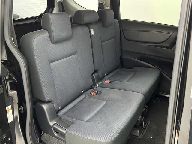 トヨタ シエンタ G 宮城県 2017(平29)年 3.9万km ブラックマイカ 禁煙車/トヨタセーフティセンス/・レーンディバーチャーアラート/・オートマチックハイビーム/・プリクラッシュセーフティーシステム/両側パワースライドドア/社外7インチナビ/（BT.CD.DVD.SD.Ipod.USB.AUX）/バックカメラ/フルセグテレビ/前後ドライブレコーダー/ビルトインETC/革巻きステアリンんぐ/ステアリングスイッチ/プッシュスタート/スマートキー/純正フロアマット/純正ドアバイザー/社外15インチアルミホイール/LEDヘッドライト/フォグランプ/横滑り防止機能/アイドリングストップ