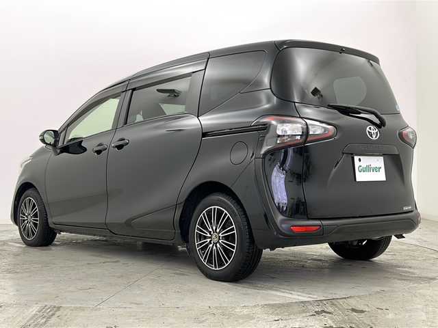 トヨタ シエンタ G 宮城県 2017(平29)年 3.9万km ブラックマイカ 禁煙車/トヨタセーフティセンス/・レーンディバーチャーアラート/・オートマチックハイビーム/・プリクラッシュセーフティーシステム/両側パワースライドドア/社外7インチナビ/（BT.CD.DVD.SD.Ipod.USB.AUX）/バックカメラ/フルセグテレビ/前後ドライブレコーダー/ビルトインETC/革巻きステアリンんぐ/ステアリングスイッチ/プッシュスタート/スマートキー/純正フロアマット/純正ドアバイザー/社外15インチアルミホイール/LEDヘッドライト/フォグランプ/横滑り防止機能/アイドリングストップ