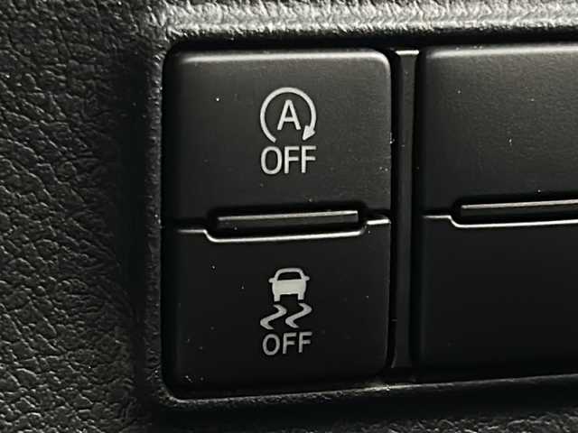 トヨタ シエンタ G 宮城県 2017(平29)年 3.9万km ブラックマイカ 禁煙車/トヨタセーフティセンス/・レーンディバーチャーアラート/・オートマチックハイビーム/・プリクラッシュセーフティーシステム/両側パワースライドドア/社外7インチナビ/（BT.CD.DVD.SD.Ipod.USB.AUX）/バックカメラ/フルセグテレビ/前後ドライブレコーダー/ビルトインETC/革巻きステアリンんぐ/ステアリングスイッチ/プッシュスタート/スマートキー/純正フロアマット/純正ドアバイザー/社外15インチアルミホイール/LEDヘッドライト/フォグランプ/横滑り防止機能/アイドリングストップ