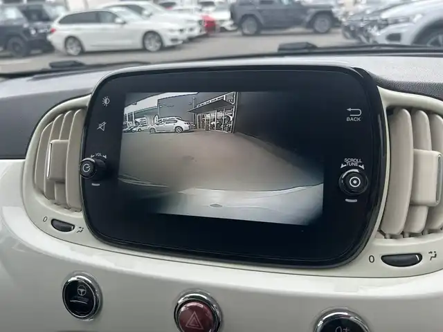 フィアット ５００ 香川県 2020(令2)年 3.9万km 白 純正ディスプレイオーディオ/Carplay/Bカメラ/ETC/ドライブレコーダー/革巻きステアリング/ステアリングスイッチ/リモコンキー/スタッドレスタイヤ4本ホイール付き積み込み