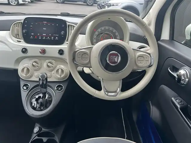 フィアット ５００ 香川県 2020(令2)年 3.9万km 白 純正ディスプレイオーディオ/Carplay/Bカメラ/ETC/ドライブレコーダー/革巻きステアリング/ステアリングスイッチ/リモコンキー/スタッドレスタイヤ4本ホイール付き積み込み