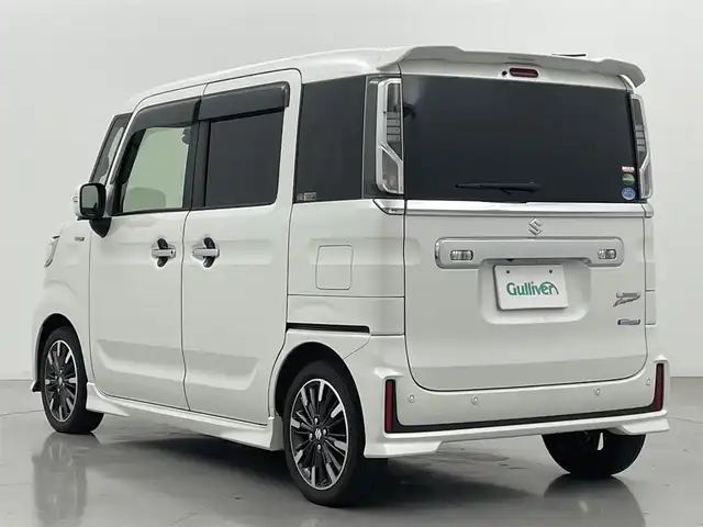 スズキ スペーシア カスタム HYBRID XS ターボ 熊本県 2019(令1)年 4.3万km ピュアホワイトP ワンオーナー/禁煙車　/社外8インチナビCN-RZ856（ＣＤ・ＤＶＤ・フルセグ・ＢＴ・ＳＤ・ＵＳＢ）/全周囲カメラ　/社外前方ドライブレコーダー　/両側パワースライドドア　/後ろのみコーナーセンサー　/運転席シートヒーター　/クルーズコントロール/衝突軽減ブレーキ/横滑り防止/アイドリングストップ/ハーフレザーシート/純正フロアマット/純正１５インチAW/オートライト/LEDヘッドライト/オートマチックハイビーム/フォグライト/スマートキー/プッシュスタート/スペアキー1本/保証書/取扱説明書