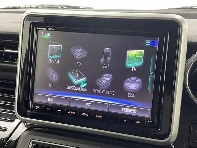 スズキ スペーシア カスタム HYBRID XS ターボ 熊本県 2019(令1)年 4.3万km ピュアホワイトP ワンオーナー/禁煙車　/社外8インチナビCN-RZ856（ＣＤ・ＤＶＤ・フルセグ・ＢＴ・ＳＤ・ＵＳＢ）/全周囲カメラ　/社外前方ドライブレコーダー　/両側パワースライドドア　/後ろのみコーナーセンサー　/運転席シートヒーター　/クルーズコントロール/衝突軽減ブレーキ/横滑り防止/アイドリングストップ/ハーフレザーシート/純正フロアマット/純正１５インチAW/オートライト/LEDヘッドライト/オートマチックハイビーム/フォグライト/スマートキー/プッシュスタート/スペアキー1本/保証書/取扱説明書