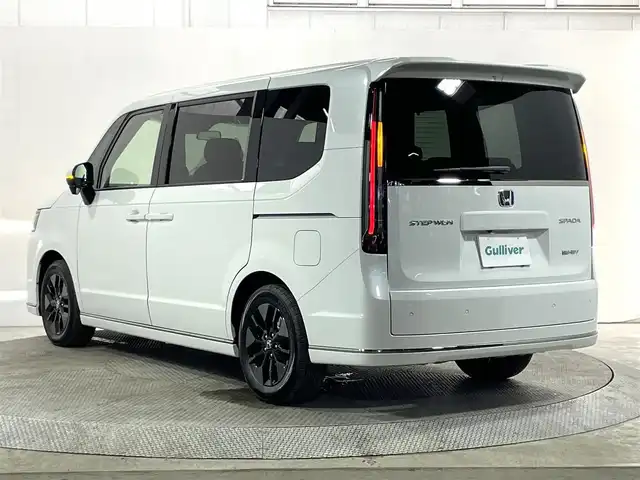 ホンダ ステップワゴン スパーダ eHEV 大阪府 2025(令7)年 0.1千km プラチナホワイトパール 登録済未使用車 純正11.4incナビTV バックカメラ レーダークルコン 衝突軽減ブレーキ レーンアシスト ブラインドSM ハーフレザー シートヒーター 電動リアゲート リアオートエアコン クリアランスソナー