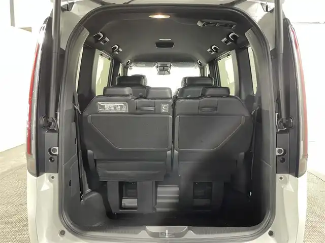 ホンダ ステップワゴン スパーダ eHEV 大阪府 2025(令7)年 0.1千km プラチナホワイトパール 登録済未使用車 純正11.4incナビTV バックカメラ レーダークルコン 衝突軽減ブレーキ レーンアシスト ブラインドSM ハーフレザー シートヒーター 電動リアゲート リアオートエアコン クリアランスソナー