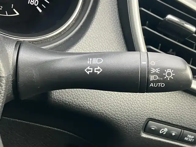 日産 エクストレイル ハイブリッド 20X エマージェンシーブレーキ 道南・函館 2016(平28)年 8.2万km ブリリアントホワイトパール /純正ナビ//全方位カメラ//前席ヒートシーター//エマージェンシーブレーキ//レーンキープアシスト//クルーズコントロール//横滑り防止装置//ダウンヒルアシストコントロール//前後コーナーセンサー//オートライト//ETC//フォグランプ//純正アルミ//スマートキー