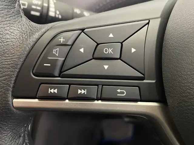 日産 セレナ e－パワー ハイウェイスター V 栃木県 2021(令3)年 1.6万km ダークメタルグレー SDナビ/（CD/DVD/Bluetooth/フルセグTV）/バックカメラ/全方位カメラ/プロパイロット/衝突軽減ブレーキ/ブラインドスポットモニター/前後コーナーセンサー/ETC/前後ドライブレコーダー/両側パワースライドドア/インテリジェントルームミラー/オートライト/LEDヘッドライト/横滑り防止装置/スマートキー/プッシュスタート/電動格納ミラー/純正アルミホイール/純正フロアマット