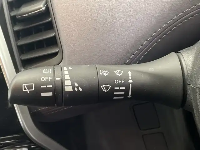 日産 セレナ e－パワー ハイウェイスター V 栃木県 2021(令3)年 1.6万km ダークメタルグレー SDナビ/（CD/DVD/Bluetooth/フルセグTV）/バックカメラ/全方位カメラ/プロパイロット/衝突軽減ブレーキ/ブラインドスポットモニター/前後コーナーセンサー/ETC/前後ドライブレコーダー/両側パワースライドドア/インテリジェントルームミラー/オートライト/LEDヘッドライト/横滑り防止装置/スマートキー/プッシュスタート/電動格納ミラー/純正アルミホイール/純正フロアマット