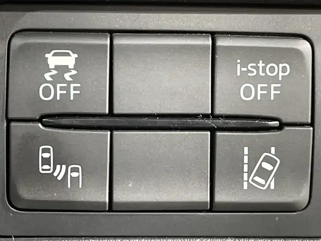 マツダ ロードスター S レザーパッケージ 福岡県 2015(平27)年 8.2万km セラミックM 純正ナビ/（AM/FM/BT）/フルセグTV/D/Nシートヒーター/BSM/横滑り防止装置/レーンアシスト/アイドリングストップ/ステアリングスイッチ/プッシュスタート/スマートキー/純正AW16インチ