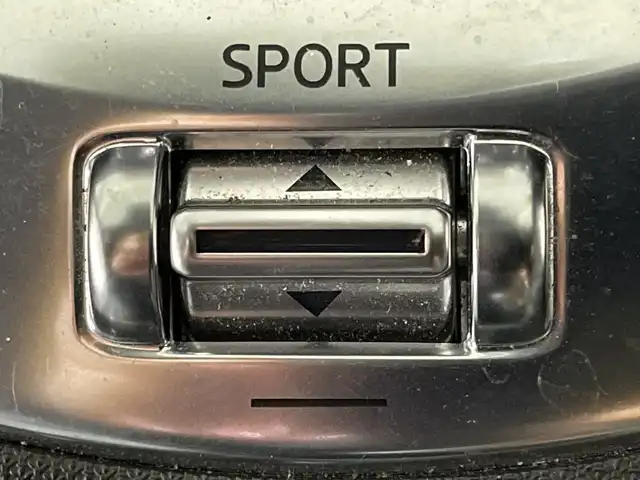 マツダ ロードスター S レザーパッケージ 福岡県 2015(平27)年 8.2万km セラミックM 純正ナビ/（AM/FM/BT）/フルセグTV/D/Nシートヒーター/BSM/横滑り防止装置/レーンアシスト/アイドリングストップ/ステアリングスイッチ/プッシュスタート/スマートキー/純正AW16インチ