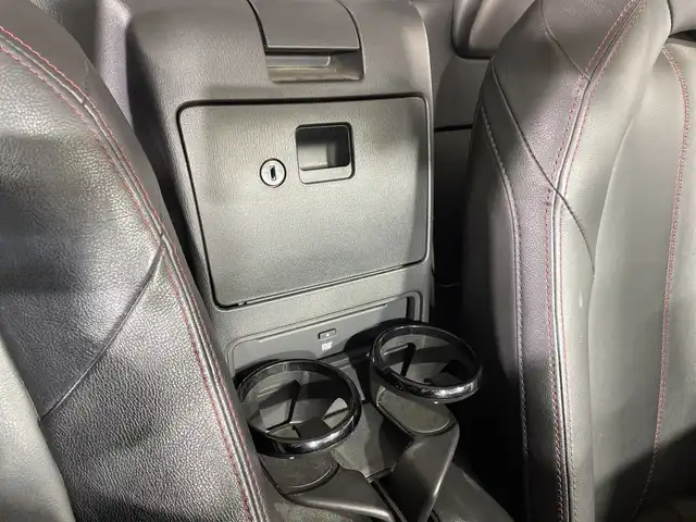 マツダ ロードスター S レザーパッケージ 福岡県 2015(平27)年 8.2万km セラミックM 純正ナビ/（AM/FM/BT）/フルセグTV/D/Nシートヒーター/BSM/横滑り防止装置/レーンアシスト/アイドリングストップ/ステアリングスイッチ/プッシュスタート/スマートキー/純正AW16インチ