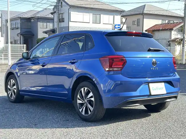 フォルクスワーゲン ＶＷ ポロ TSIコンフォートライン 埼玉県 2021(令3)年 3.1万km 青 ・ディーラー記録簿R4-7年有り　/・ワンオーナー　/・テクノロジーパッケージ　/・セーフティーパッケージ　/・純正ナビ　/・アクティブインフォディスプレイ　/・アップルカープレイ/・ETC2.0/・アイドリングストップ/・スマフォ置くだけ充電　　/・バックカメラ/・アダクティブクルーズコントロール/・レーンキープ/・駐車支援システム/・BSM/・パークディスタンスコントロール/・オプティカルパーキングシステム/・リアトラフィックアラート/・オートライト/・スマートキー/・プッシュスタート/・オートライト/・LEDヘットライト/・純正１５インチアルミ/・保証書/・取説
