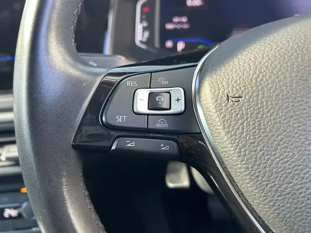 フォルクスワーゲン ＶＷ ポロ TSIコンフォートライン 埼玉県 2021(令3)年 3.1万km 青 ・ディーラー記録簿R4-7年有り　/・ワンオーナー　/・テクノロジーパッケージ　/・セーフティーパッケージ　/・純正ナビ　/・アクティブインフォディスプレイ　/・アップルカープレイ/・ETC2.0/・アイドリングストップ/・スマフォ置くだけ充電　　/・バックカメラ/・アダクティブクルーズコントロール/・レーンキープ/・駐車支援システム/・BSM/・パークディスタンスコントロール/・オプティカルパーキングシステム/・リアトラフィックアラート/・オートライト/・スマートキー/・プッシュスタート/・オートライト/・LEDヘットライト/・純正１５インチアルミ/・保証書/・取説