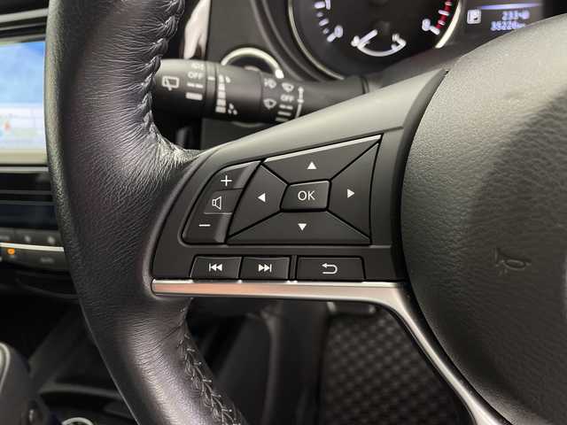 日産 エクストレイル 鹿児島県 2019(令1)年 3.6万km ブリリアントホワイトパール 社外ナビ/（フルセグ/Bluetooth/CD/DVD）/アラウンドビューモニター/プロパイロット/デジタルインナーミラー/パワースライドドア/ブラインドスポットモニター/シートヒーター/オートホールド/カプロンシート/電動パーキング/ＥＴＣ/革巻きステアリング/レーンキープアシスト/LEDヘッドライト/前後ドライブレコーダー/プッシュスタートボタン/パワーバックドア/アイドリングストップ/保証書/取扱説明書