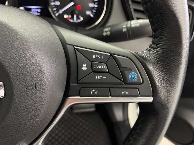 日産 エクストレイル 鹿児島県 2019(令1)年 3.6万km ブリリアントホワイトパール 社外ナビ/（フルセグ/Bluetooth/CD/DVD）/アラウンドビューモニター/プロパイロット/デジタルインナーミラー/パワースライドドア/ブラインドスポットモニター/シートヒーター/オートホールド/カプロンシート/電動パーキング/ＥＴＣ/革巻きステアリング/レーンキープアシスト/LEDヘッドライト/前後ドライブレコーダー/プッシュスタートボタン/パワーバックドア/アイドリングストップ/保証書/取扱説明書