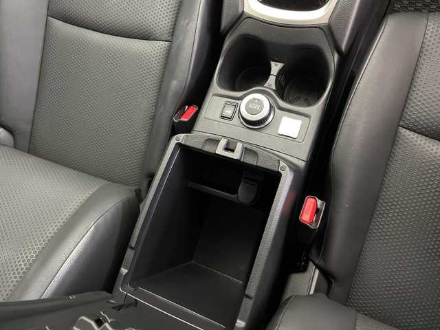 日産 エクストレイル 鹿児島県 2019(令1)年 3.6万km ブリリアントホワイトパール 社外ナビ/（フルセグ/Bluetooth/CD/DVD）/アラウンドビューモニター/プロパイロット/デジタルインナーミラー/パワースライドドア/ブラインドスポットモニター/シートヒーター/オートホールド/カプロンシート/電動パーキング/ＥＴＣ/革巻きステアリング/レーンキープアシスト/LEDヘッドライト/前後ドライブレコーダー/プッシュスタートボタン/パワーバックドア/アイドリングストップ/保証書/取扱説明書