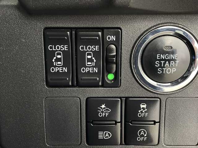 ダイハツ ウェイク G ターボ リミテッド SAⅢ 鹿児島県 2019(平31)年 3.3万km パールホワイトⅢ 純正SDナビ/（AM/FM/CD/DVD/Bluetooth/フルセグ）/両側パワースライドドア/パノラマモニター/ETC/ドライブレコーダー/スマートアシストIII/・衝突被害軽減ブレーキ/・車線逸脱警報/・誤発進抑制/・オートハイビーム/リアパーキングセンサー/LEDヘッドライト/革巻きステアリング/ステアリングスイッチ/レザー調シートカバー/リアサンシェード/純正15インチアルミホイール/スマートキー