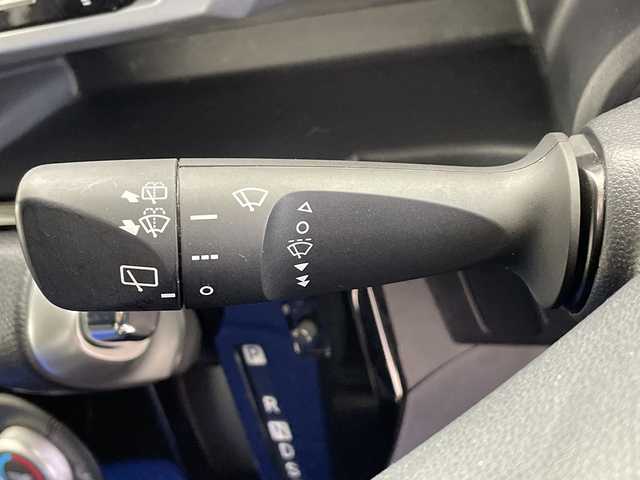 ダイハツ ウェイク G ターボ リミテッド SAⅢ 鹿児島県 2019(平31)年 3.3万km パールホワイトⅢ 純正SDナビ/（AM/FM/CD/DVD/Bluetooth/フルセグ）/両側パワースライドドア/パノラマモニター/ETC/ドライブレコーダー/スマートアシストIII/・衝突被害軽減ブレーキ/・車線逸脱警報/・誤発進抑制/・オートハイビーム/リアパーキングセンサー/LEDヘッドライト/革巻きステアリング/ステアリングスイッチ/レザー調シートカバー/リアサンシェード/純正15インチアルミホイール/スマートキー