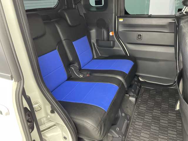 ダイハツ ウェイク G ターボ リミテッド SAⅢ 鹿児島県 2019(平31)年 3.3万km パールホワイトⅢ 純正SDナビ/（AM/FM/CD/DVD/Bluetooth/フルセグ）/両側パワースライドドア/パノラマモニター/ETC/ドライブレコーダー/スマートアシストIII/・衝突被害軽減ブレーキ/・車線逸脱警報/・誤発進抑制/・オートハイビーム/リアパーキングセンサー/LEDヘッドライト/革巻きステアリング/ステアリングスイッチ/レザー調シートカバー/リアサンシェード/純正15インチアルミホイール/スマートキー