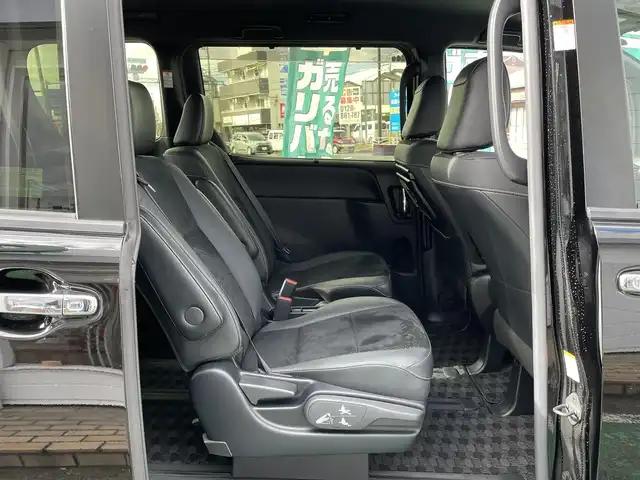 トヨタ ヴォクシー ZS 煌Ⅲ 神奈川県 2021(令3)年 1.9万km ブラック ワンオーナー/純正10インチメモリナビ/　（CD・DVD・Bluetooth）/フルセグTV/両側パワースライドドア/トヨタセーフティセンス/クルーズコントロール/ビルトインETC/LEDヘッドライト/LEDフォグライト/スマートキー×2/保証書/取扱説明書