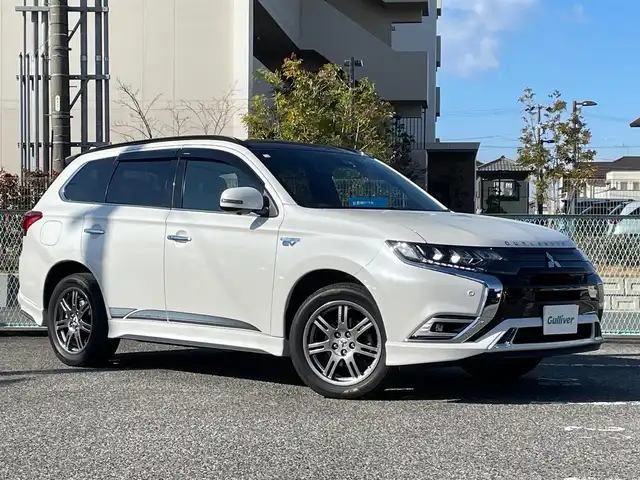 三菱 アウトランダー ＰＨＥＶ