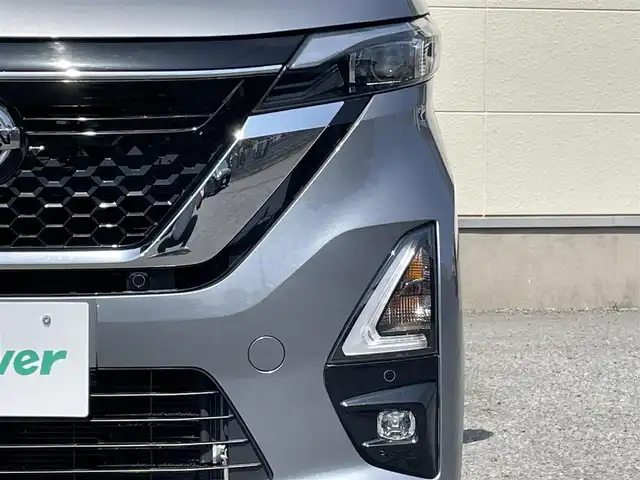 日産 ルークス HWS Gターボ プロパイロットED 茨城県 2022(令4)年 5.5万km チタニウムグレーメタリック 純正９インチナビ/アラウンドビューモニター/革巻きステアリング/ステアリングスイッチ/プロパイロット/両側パワースライドドア/LEDヘッドライト/ETC/プッシュスタート/スマートキー×2/コーナーセンサー